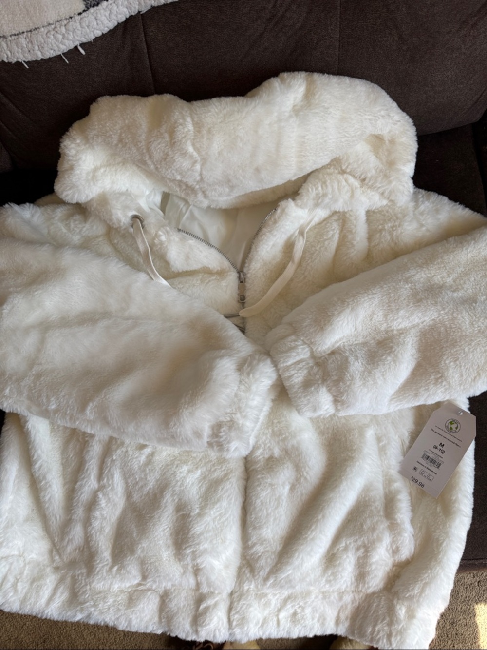 Time and Tru Plush White Hooded Puffer Jacket